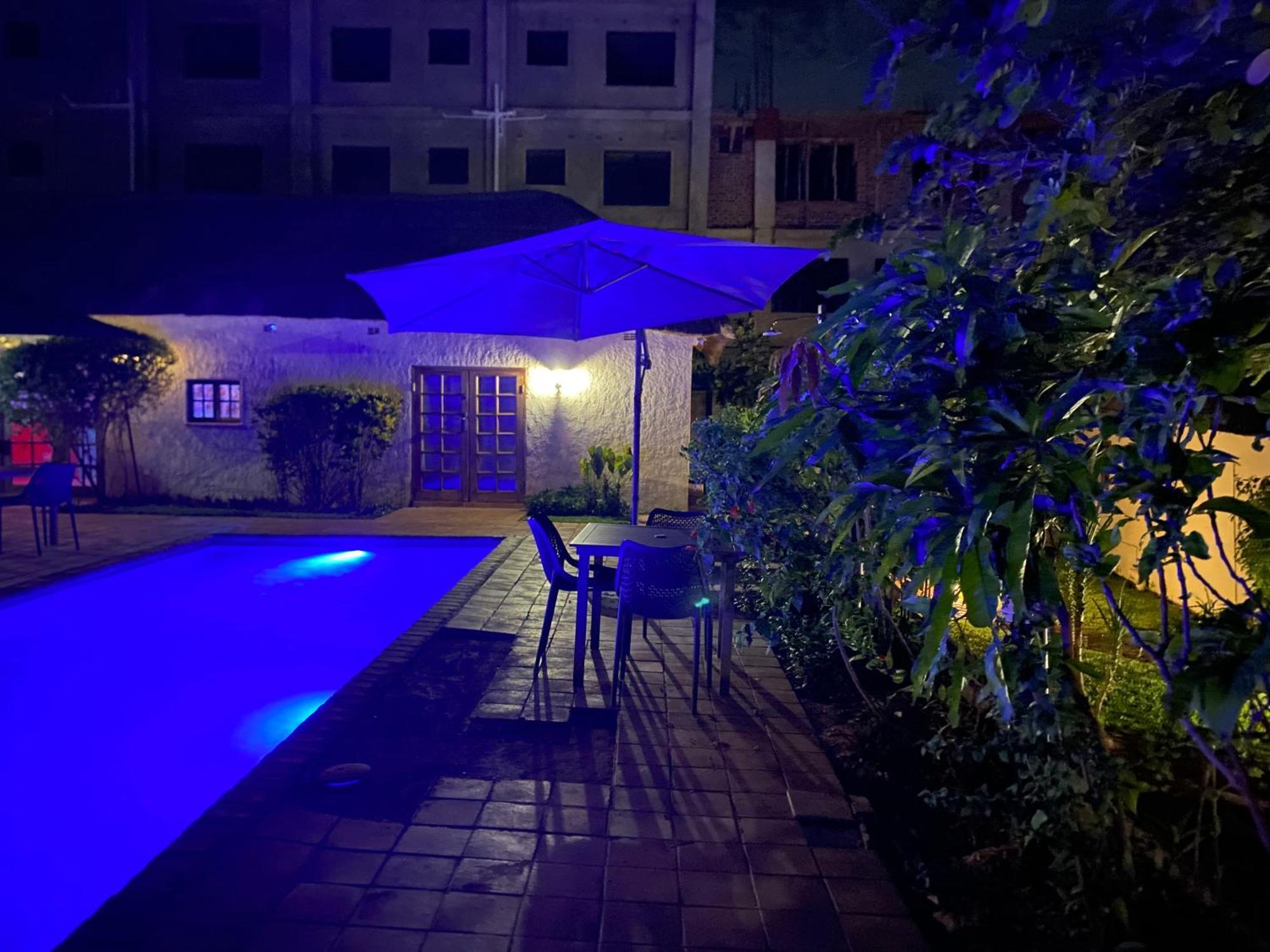 Bed and Breakfast The Little Outlook Водопад Виктория Экстерьер фото